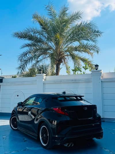Toyota C-HR 2024
