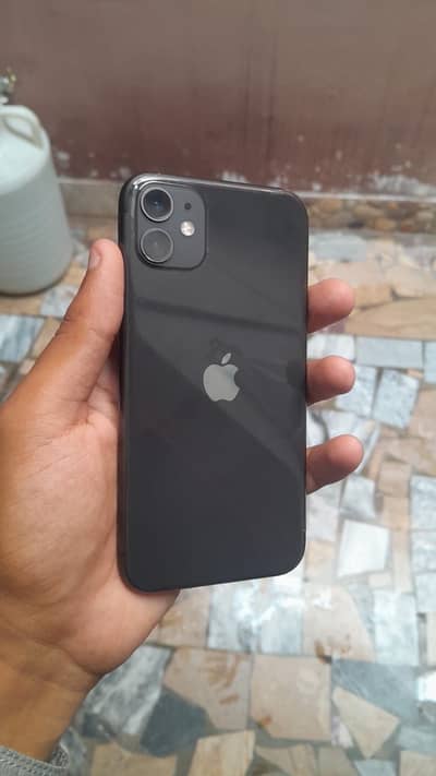Apple iPhone 11 condition 10/10 exchange possible