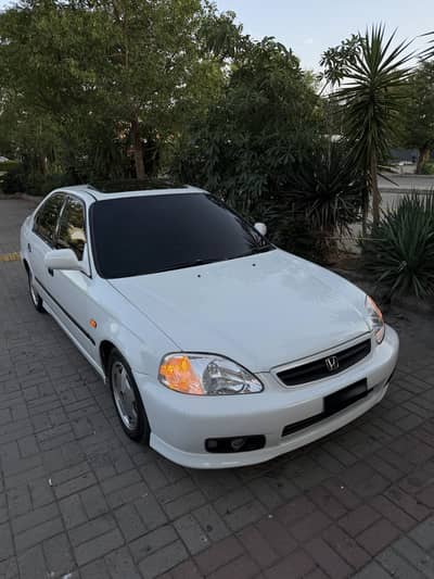 Honda Civic Oriel 2000
