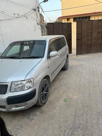 Toyota succeed 2007 modle 2012 register  only 1 pice touuch up