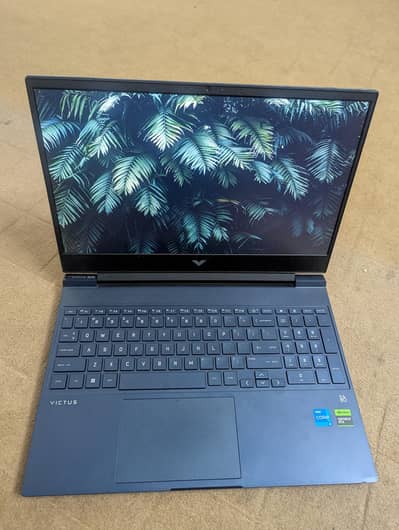HP victus Core i5 13420h RTX 3050 6GB