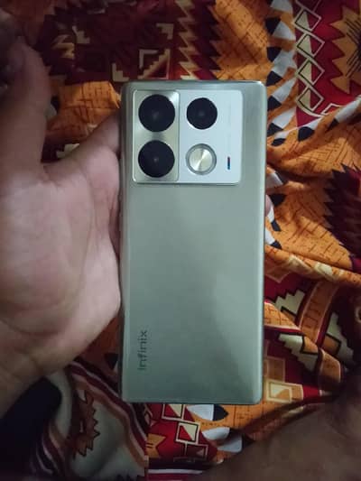 Infinix Note 40 Pro