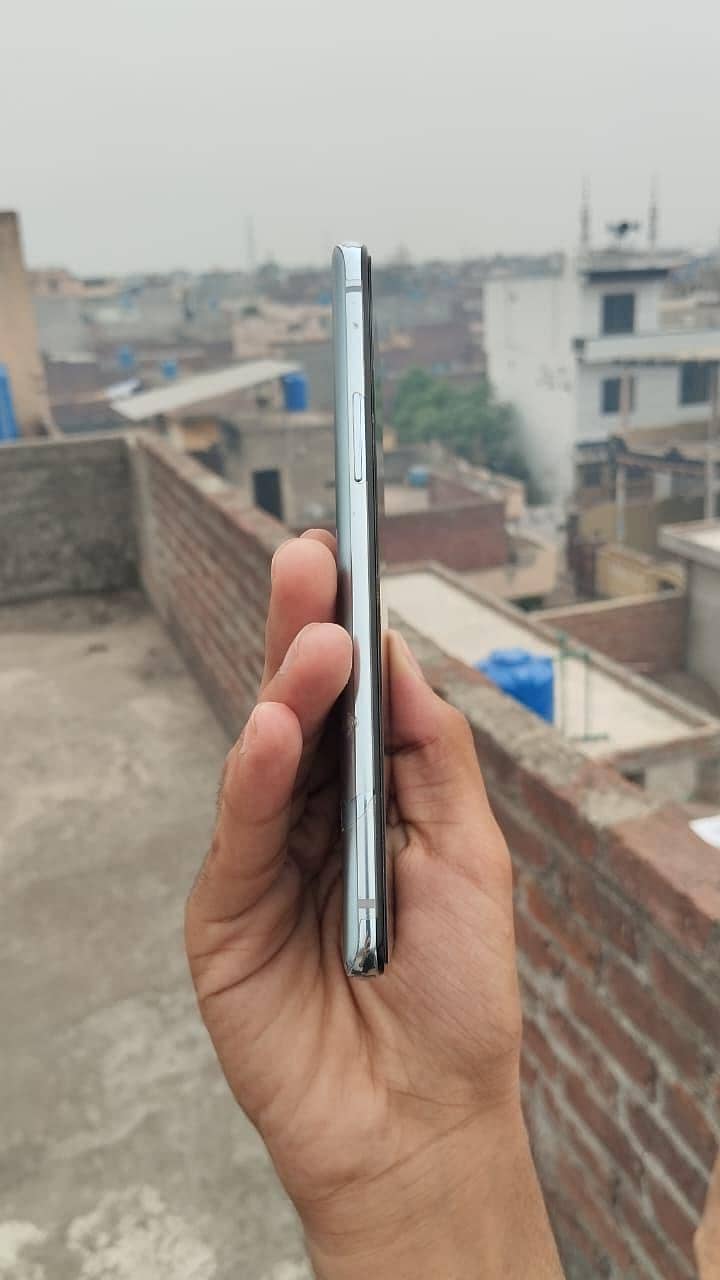 One Plus 8T 3