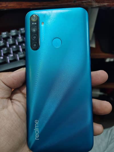 Realme 5i