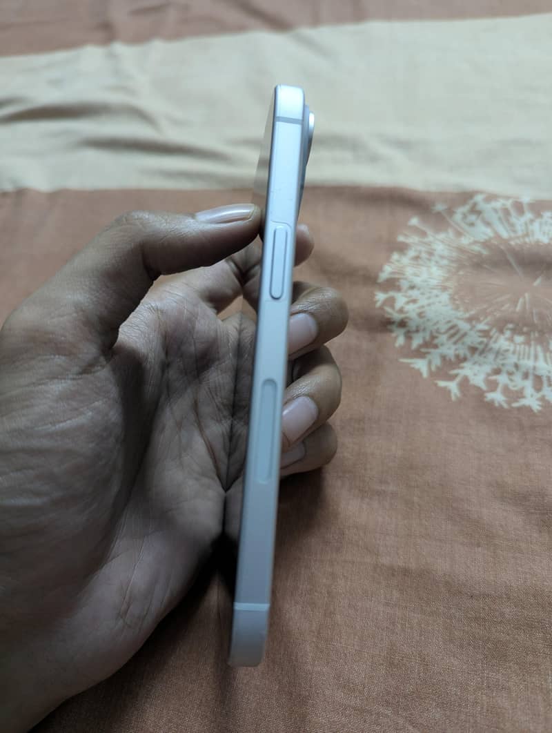 Apple iPhone 15 1