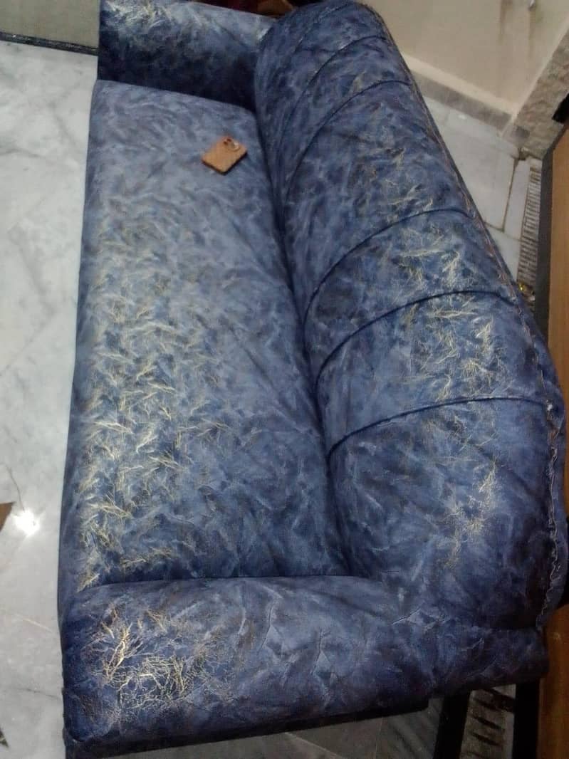 timber sofa 0