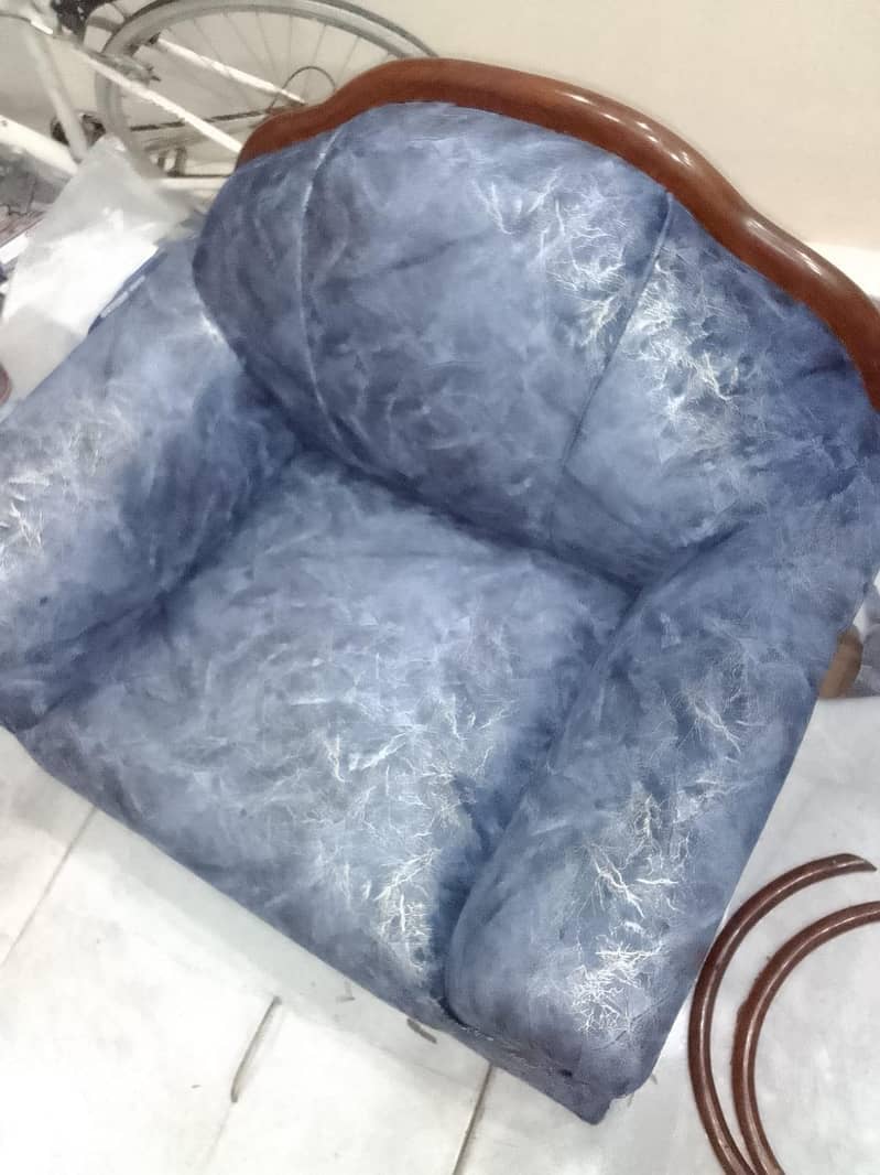 timber sofa 1
