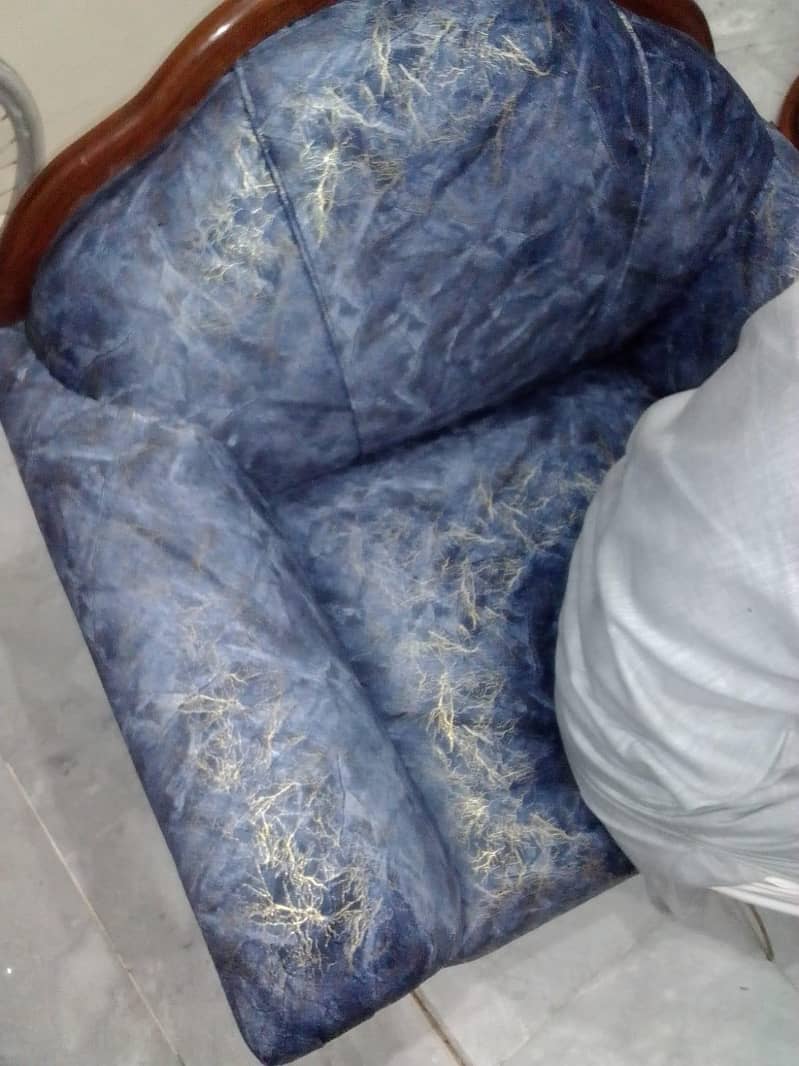 timber sofa 2