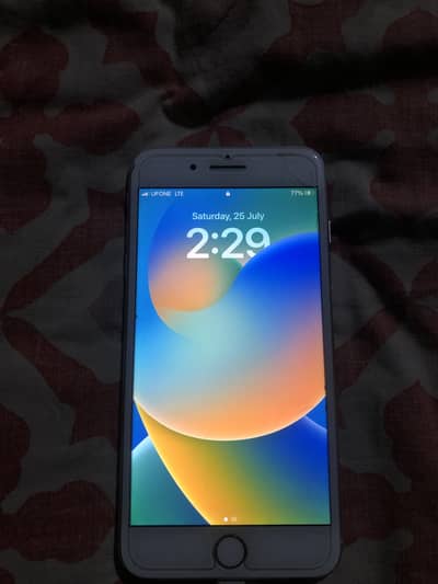 Apple iPhone 8 Plus