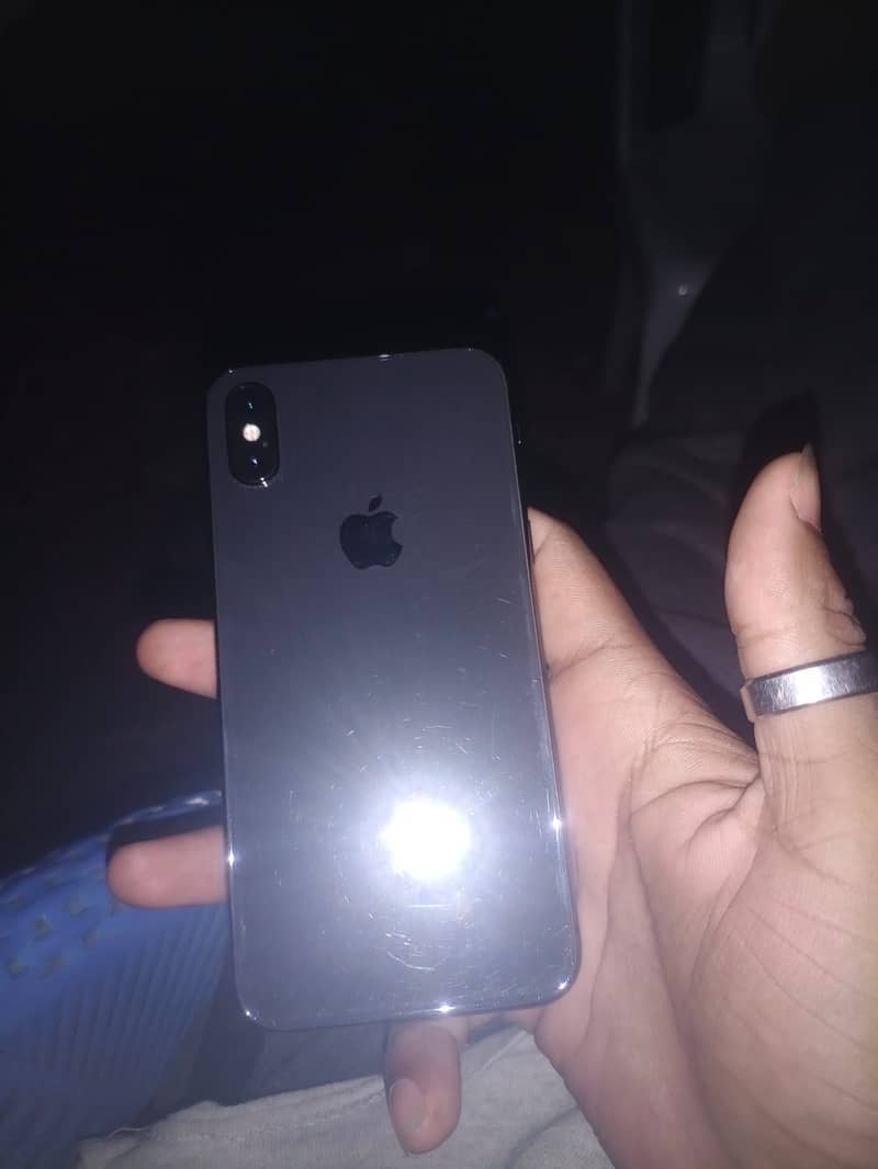 iPhone X 1