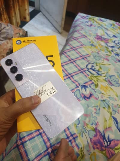 Realme C65