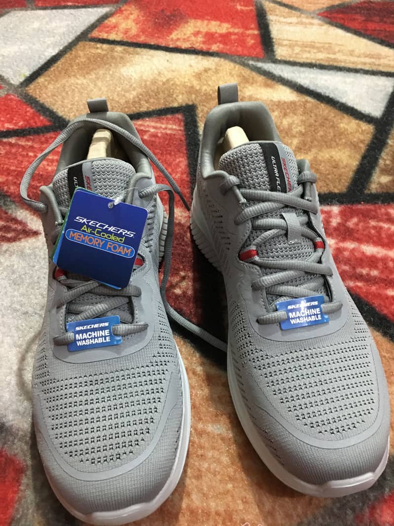 New sneaker 0