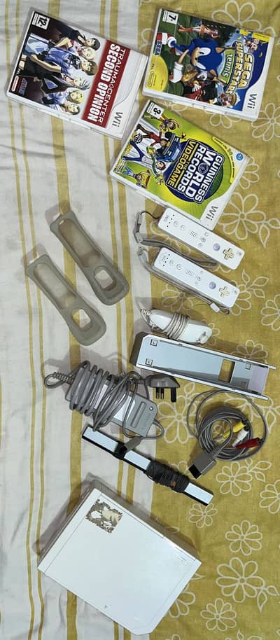 Wii console sale | with exclusive games | good price