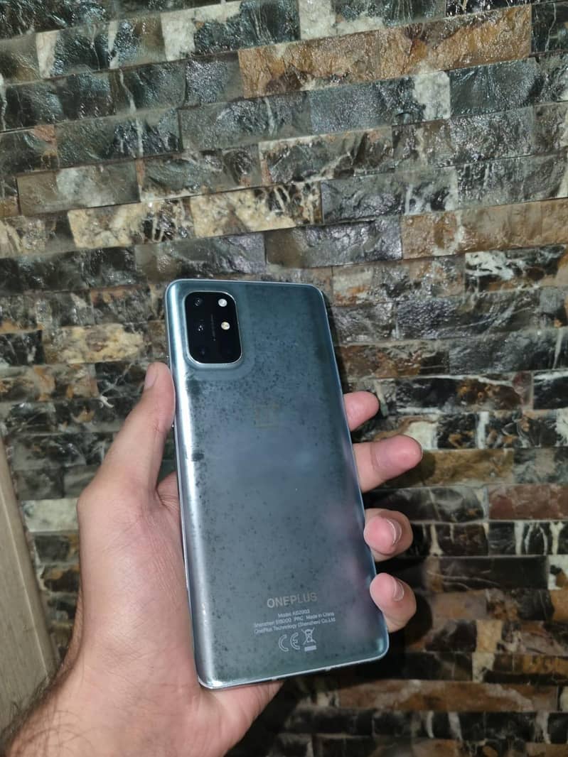 One Plus 8T 0