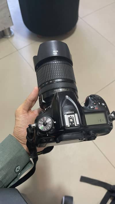 Nikon d7100 with 18-140 lens