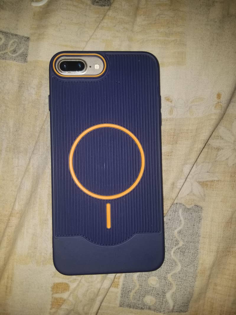 Apple iPhone 7 Plus 3