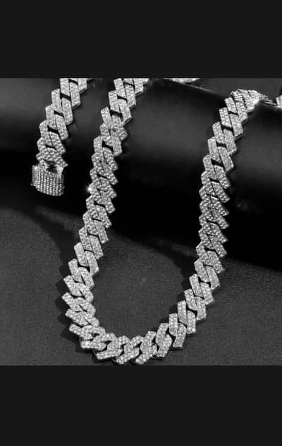 Karan aujla chain