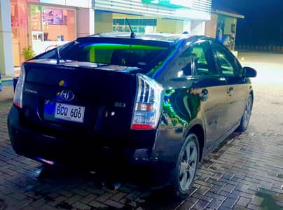 Toyota Prius GS Sports 2011 / 2014 Neat clean 98% Original Paint