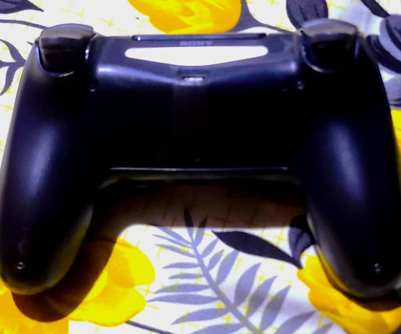 DUALSHOK 4 wireless ps4 controller 2