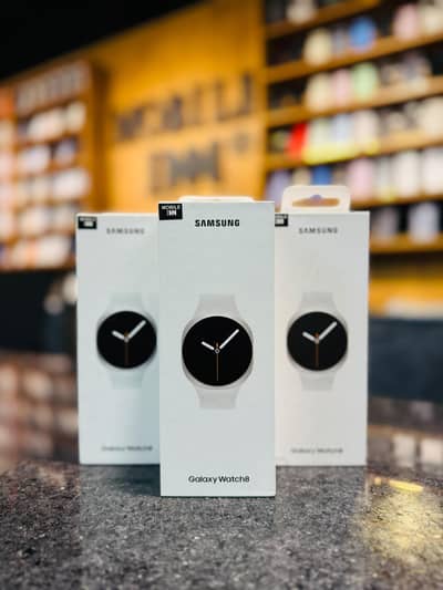 Brand New Box Pack Samsung Galaxy Watch 8 40MM LTE
