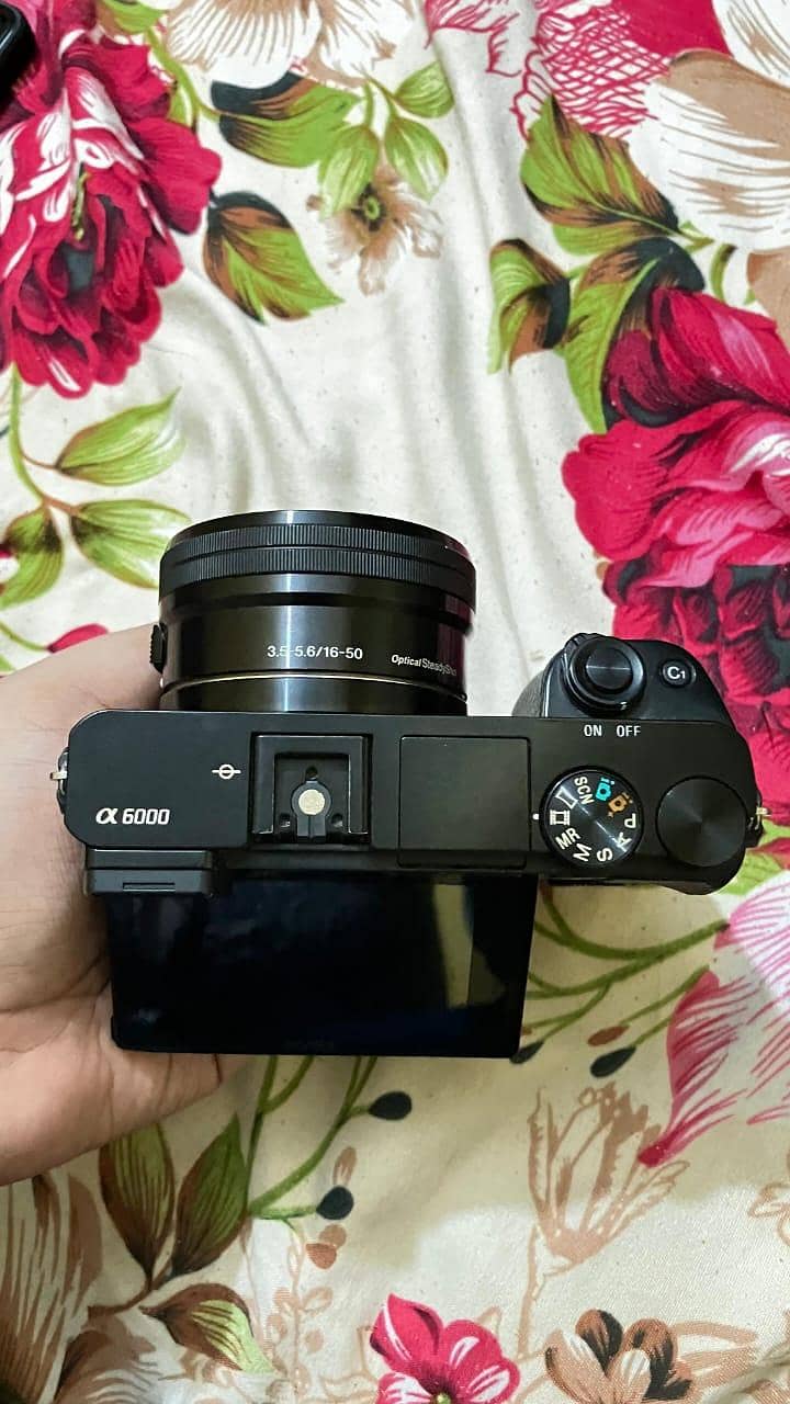 Sony Alpha 6000 3