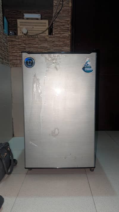 Dawlance Mini Fridge 9101 Model series For Sale