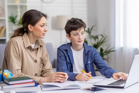 Tutor