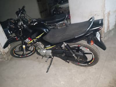 YBR 125G