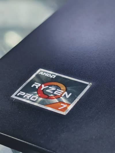 Lenovo Ryzen 7 4700U