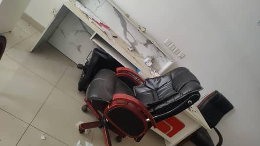 CEO Chair / original