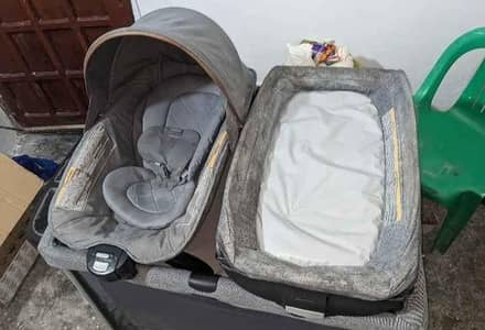 baby cot