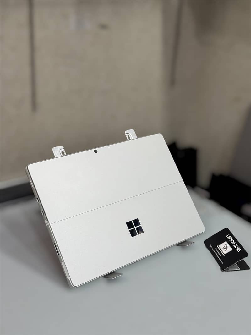 Surface Pro 8  7