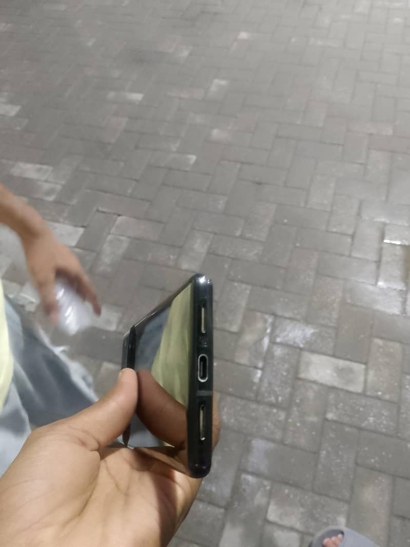 Google Pixel 7 Pro 6
