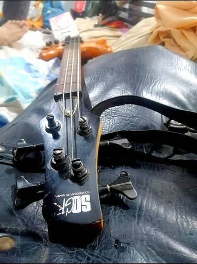Ibenez electric guitar