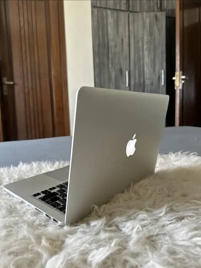 Apple MacBook Pro 15" Mid-2015 | 16GB RAM | Best Deal