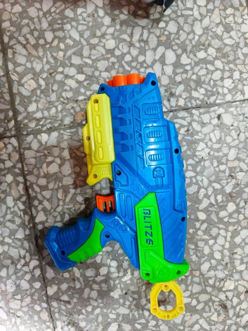 nerf guns 16