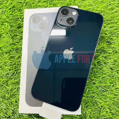 Apple iPhone 13