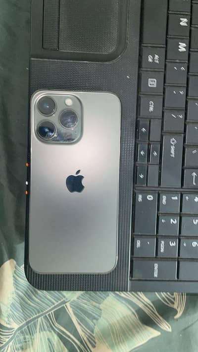 Apple iPhone 13 Pro