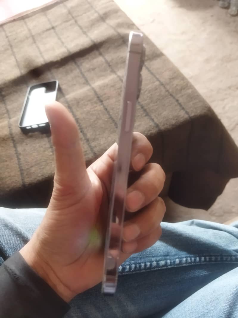 iphone 13 pro max 2