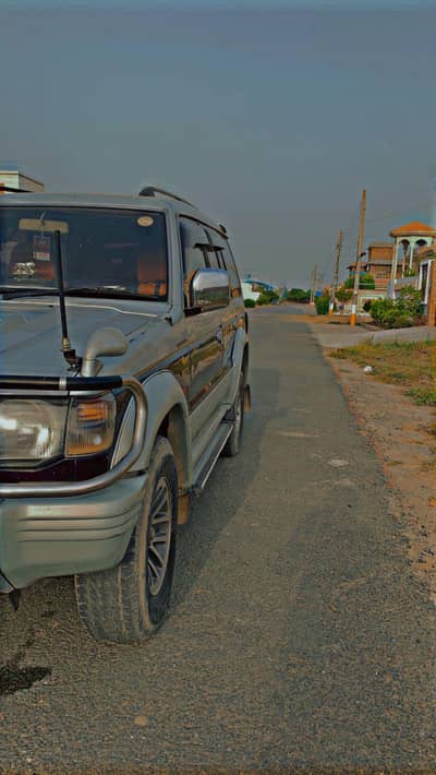 Mitsubishi Pajero 1994