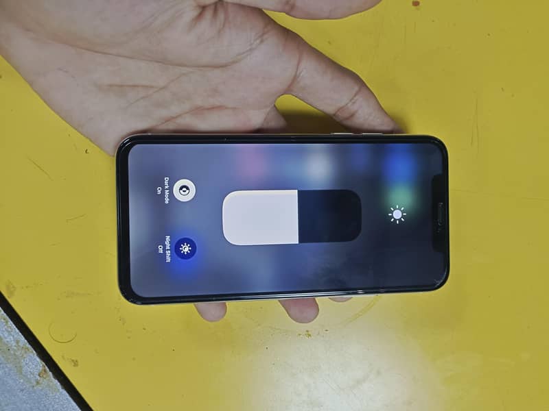 Apple iPhone X 1