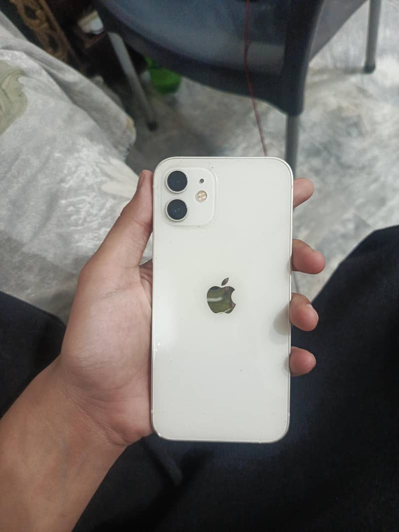 Apple iPhone 12 0
