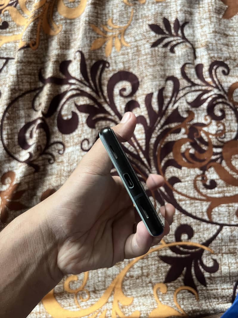 Google Pixel 6a 4