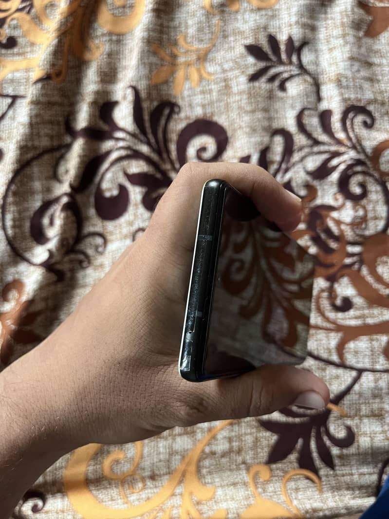 Google Pixel 6a 5