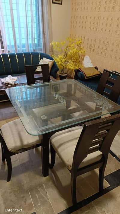 Dinning Table with 4 chairs