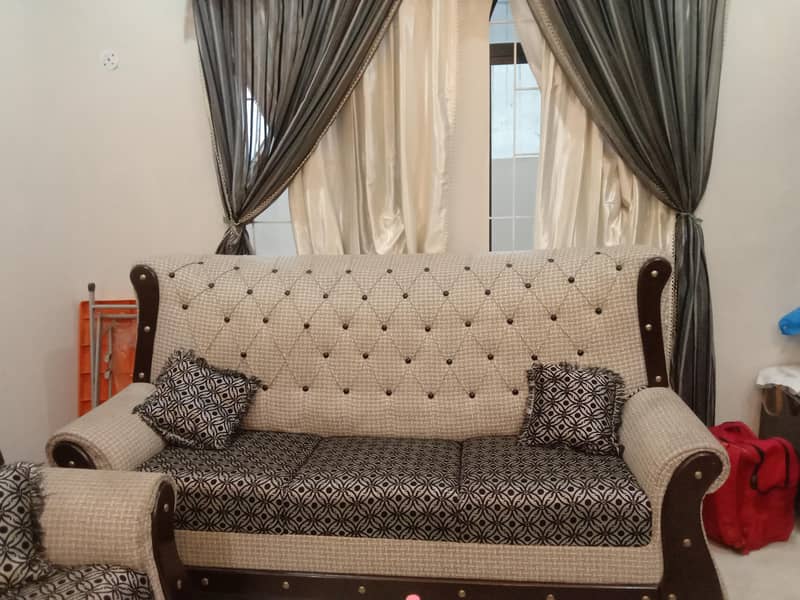 sofa set 0