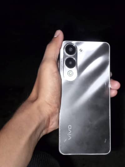 Vivo Y04