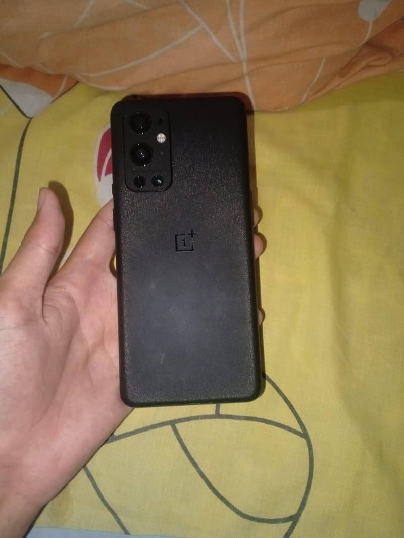 One Plus 9 Pro 0