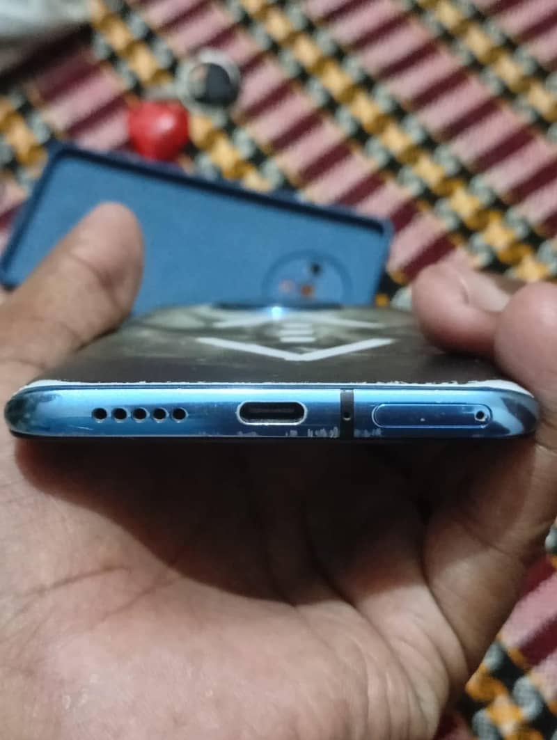 One Plus 7T 4