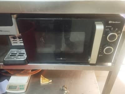 Microwave oven Dawlance